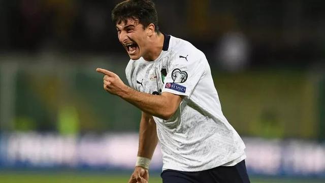 中始终发挥 中始终发挥