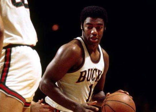 中前场两次 中前场两次