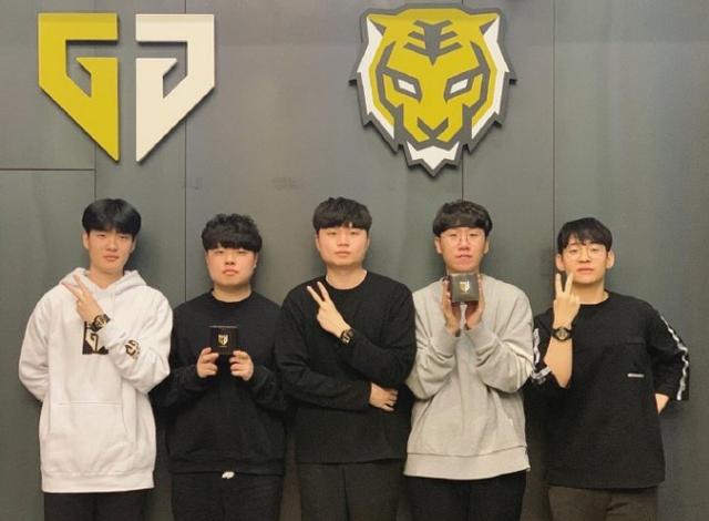 一防守尖兵 一防守尖兵